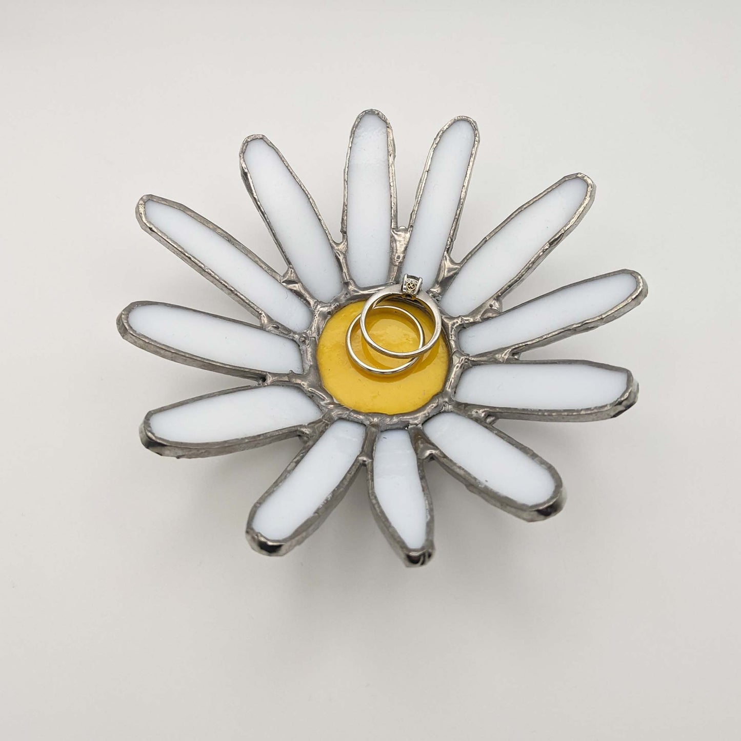 3D Daisy Ring Dish TUTORIAL stained glass pattern