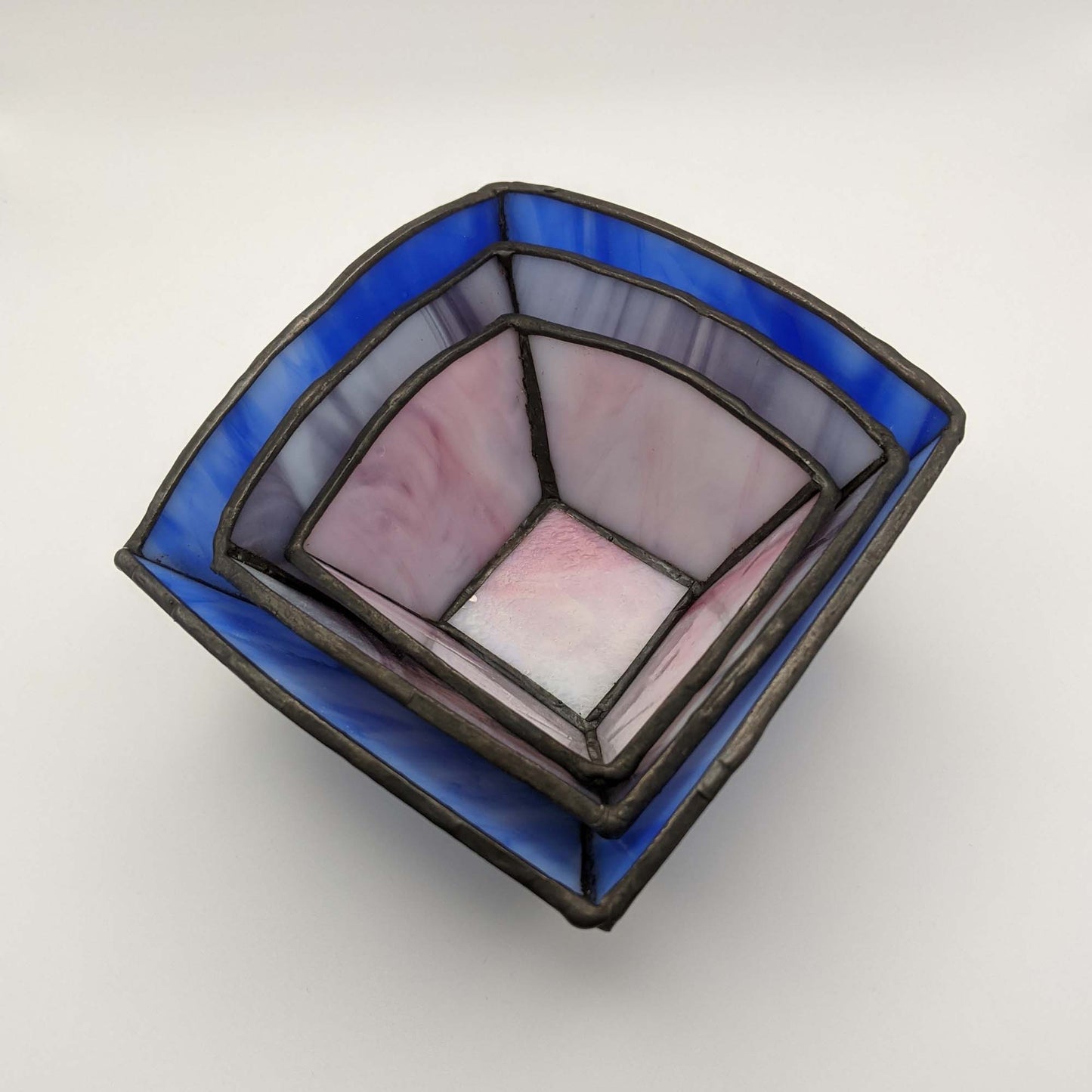 Stacking Glass Bowls Pattern and TUTORIAL