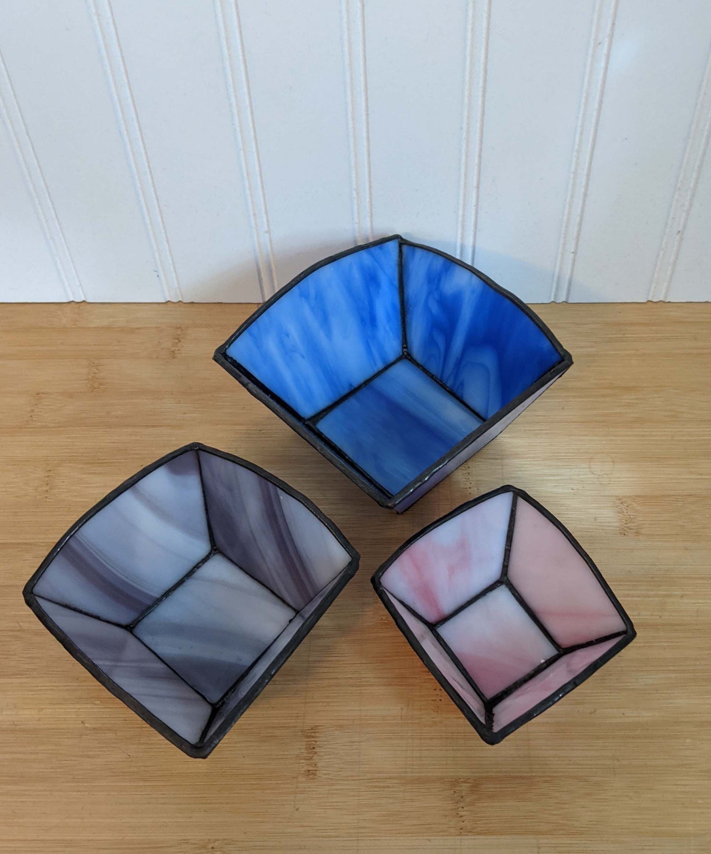 Stacking Glass Bowls Pattern and TUTORIAL
